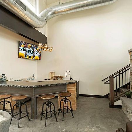 Brand New Upscale Home- Best Location! Уайтфиш Екстериор снимка